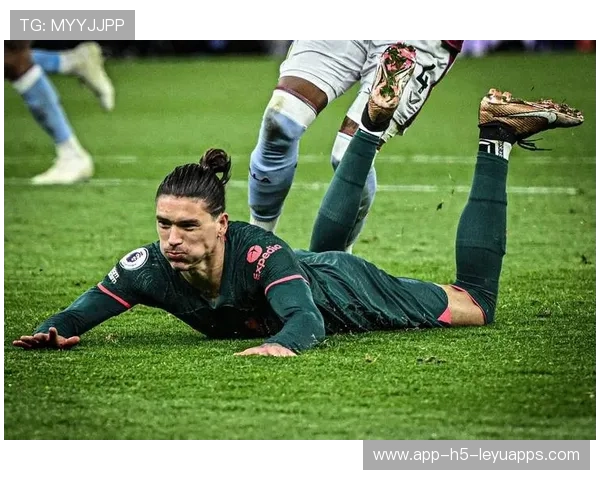 努涅斯或助力穆里尼奥球队攻防提升，努涅斯最新比赛视频